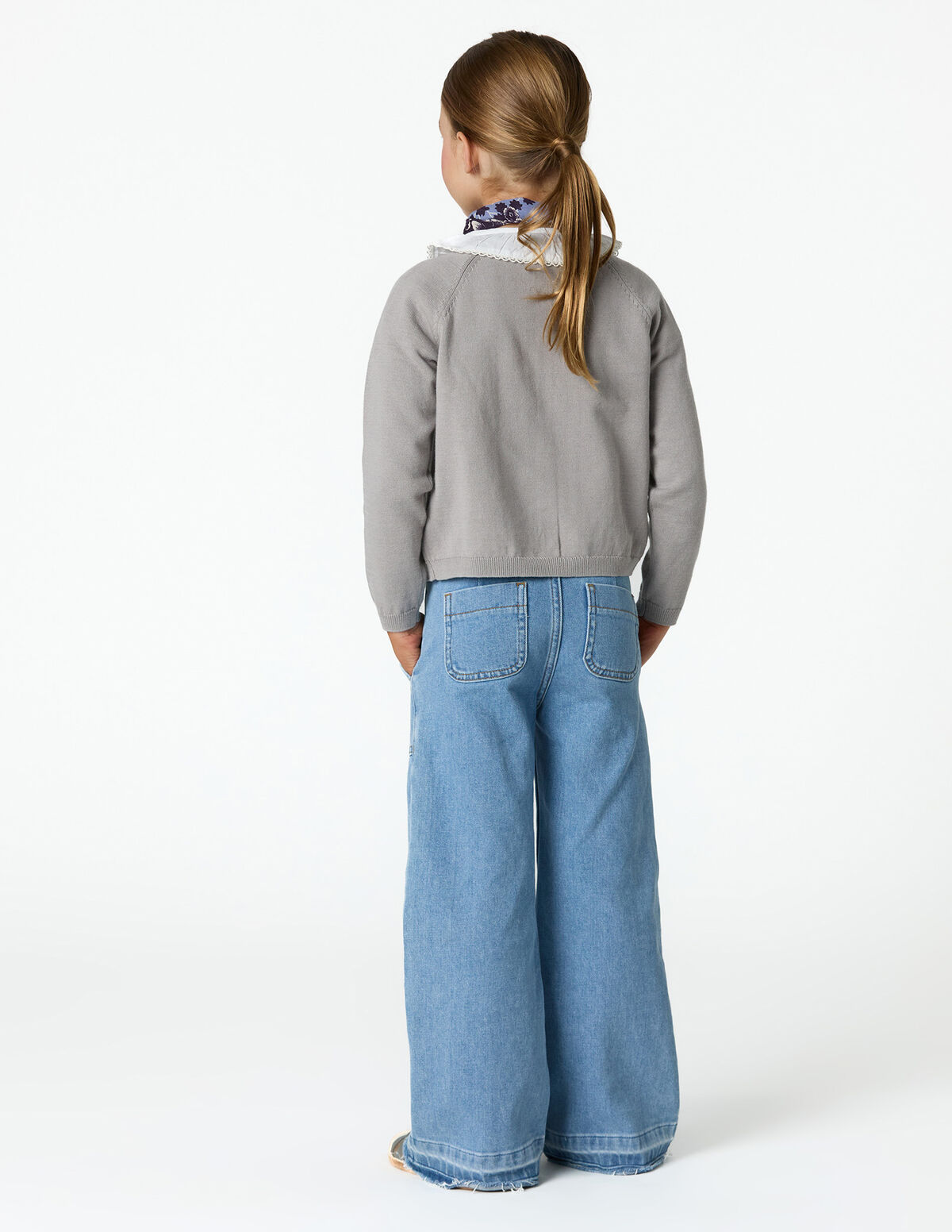 CASACO MALHA BOT&Otilde;ES ANILINE BLUE