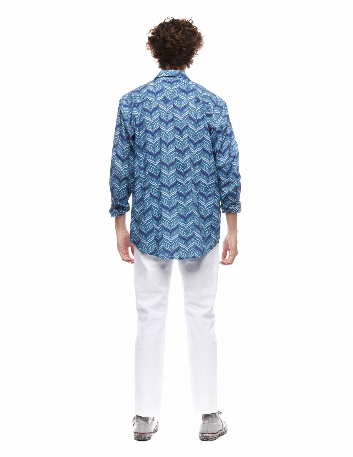 Camisa cuello pico espiga azul
