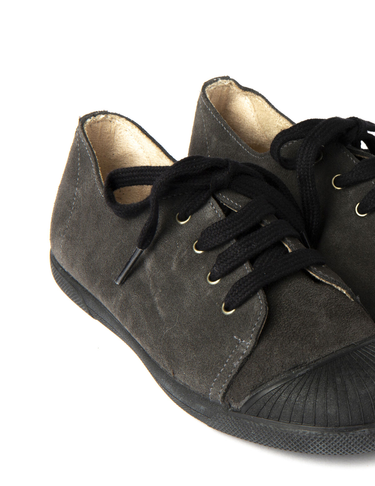 ZAPATILLA ANTRACITA CORDONES