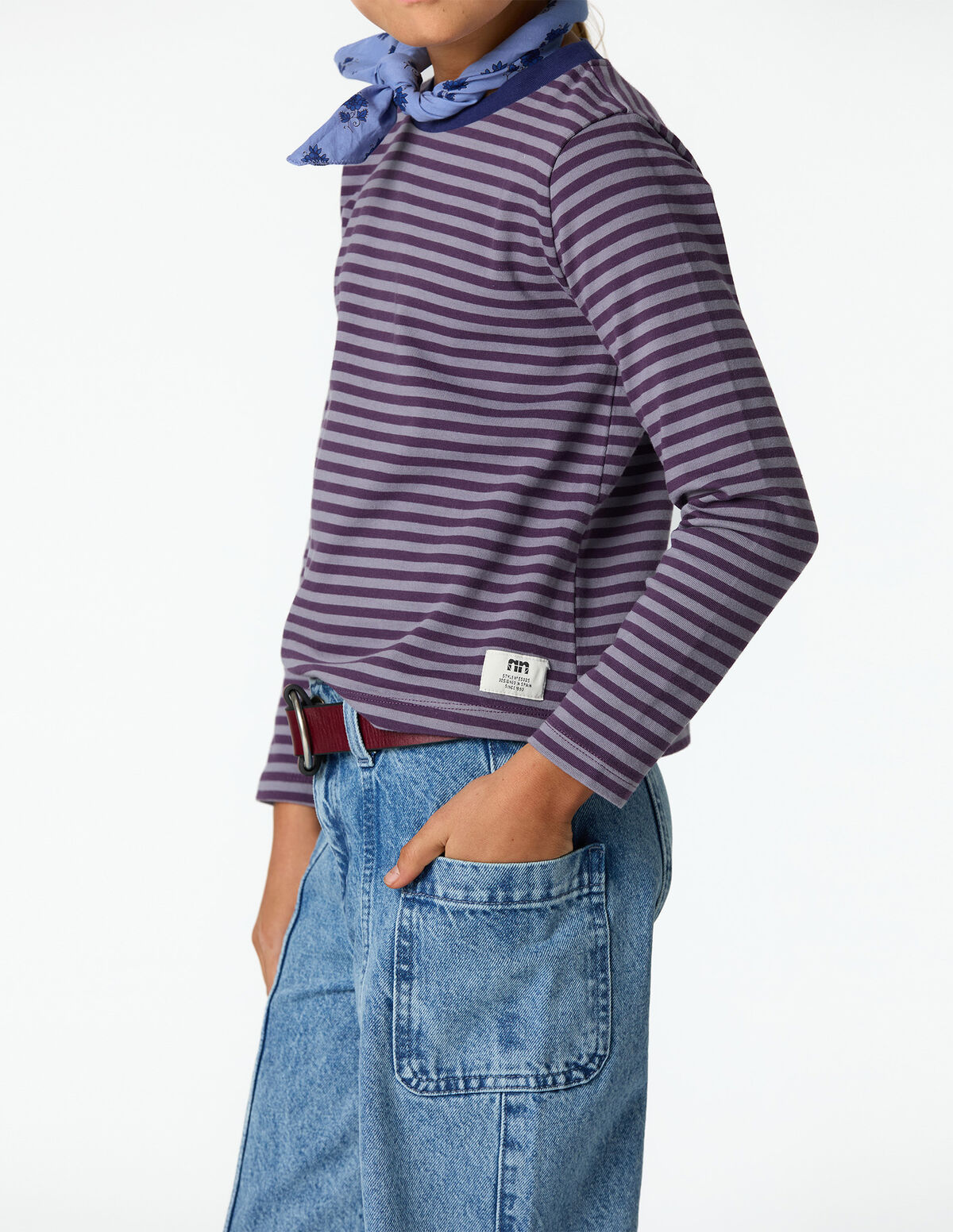 T-SHIRT RISCAS ROXAS