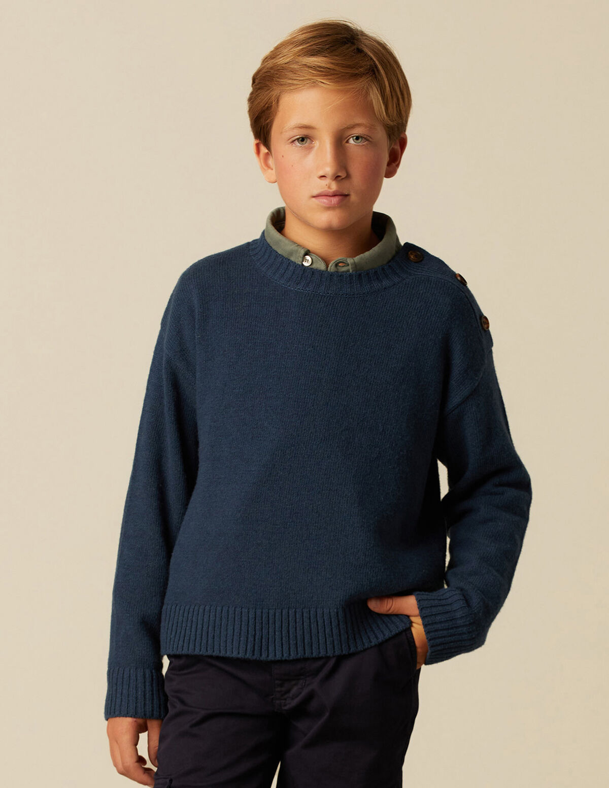 PULL MAILLE BOUTONS BLEU