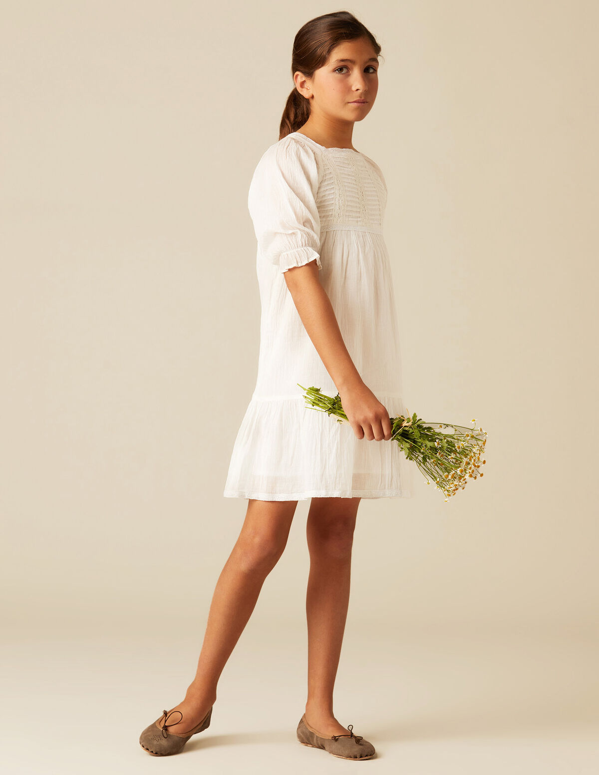 VESTIDO CUADRADO ENCAJES BLANCO