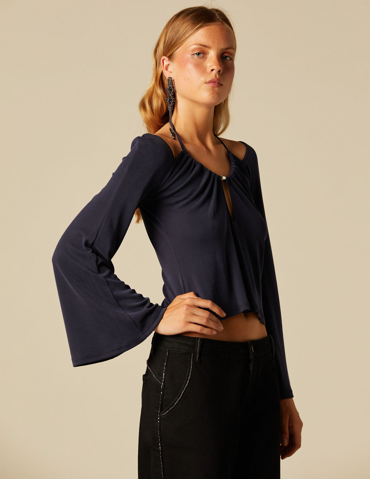 CAPTAIN CUT-OUT SHIRT