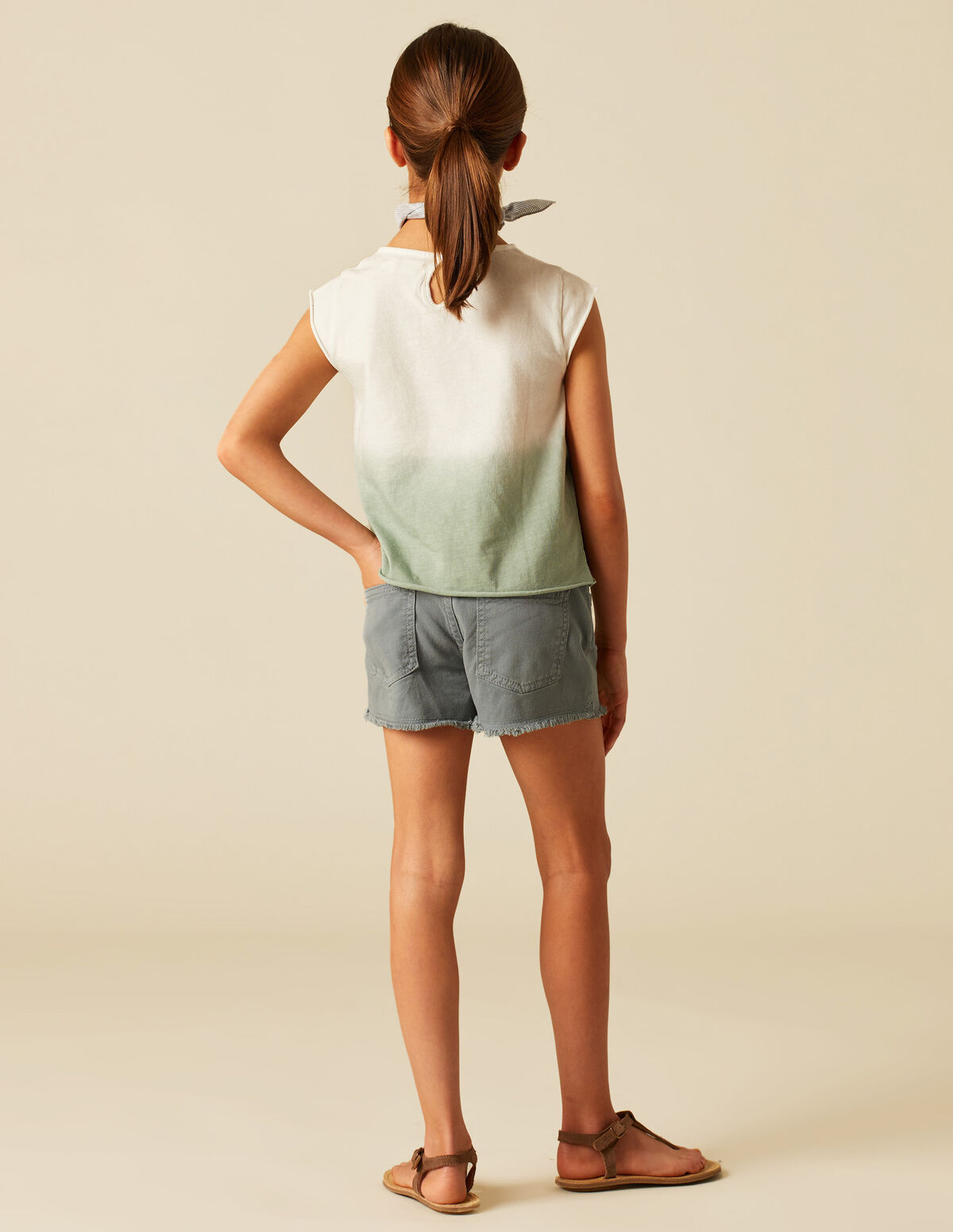 SHORT BOTONES ROSA