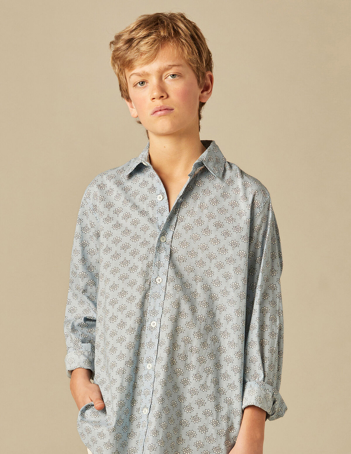 BLUE LEAVES PRINT SHIRT