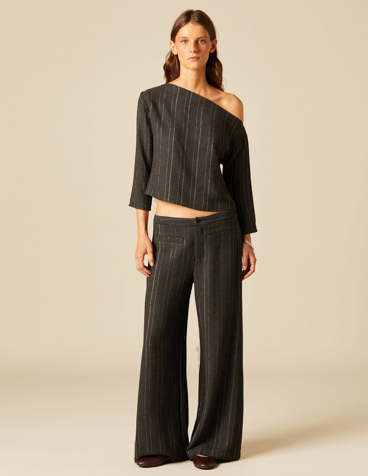GREY SHINY STRIPE TROUSERS