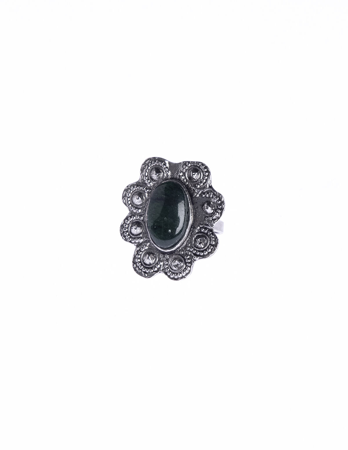 OVAL STONE RING 