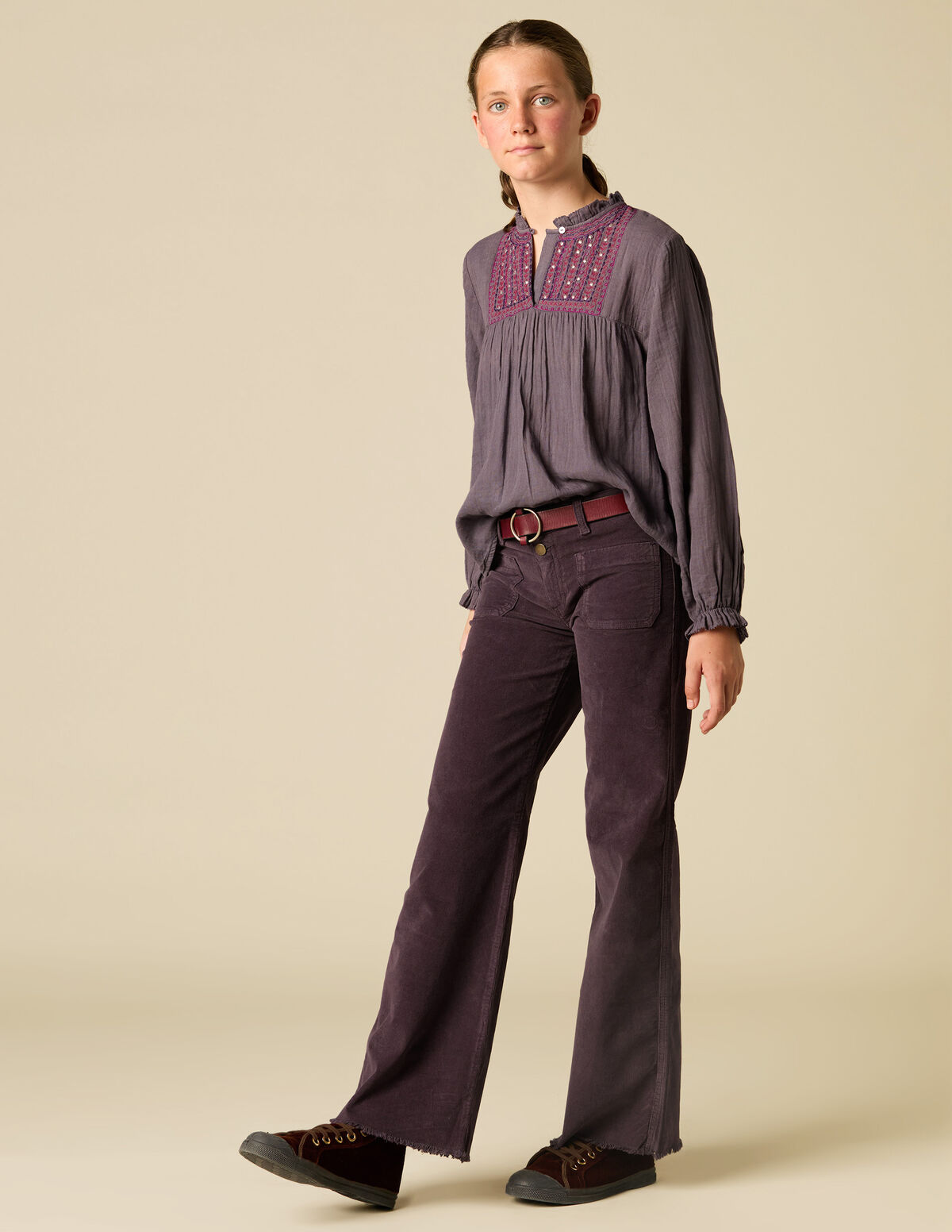 CAMISA BORDADA MULTICOLORIDA