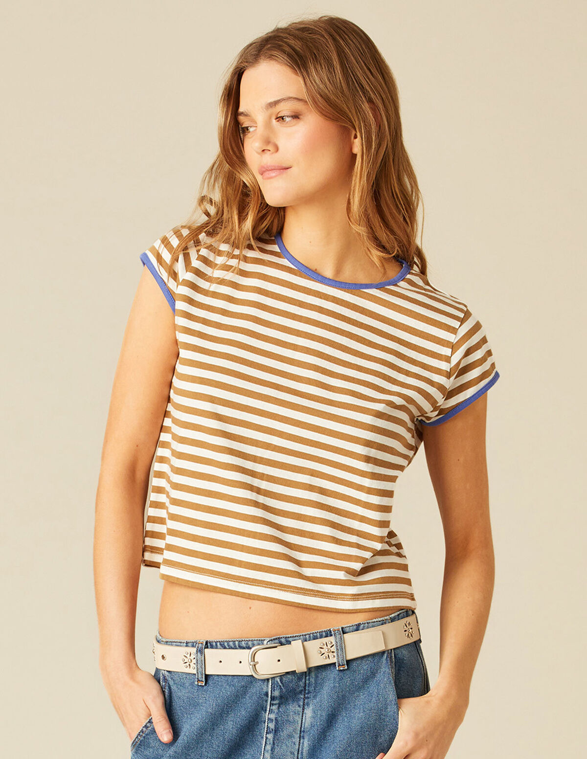 CAMISETA RAYA NARANJA CONSTRASTE