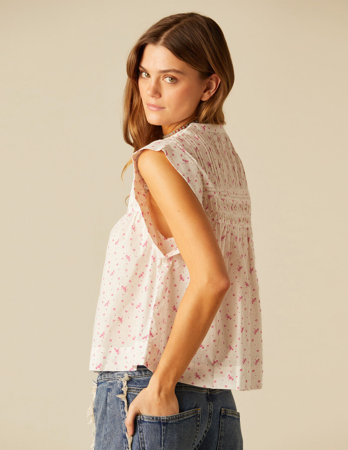 CAMISA FLOR PUNTO MORA