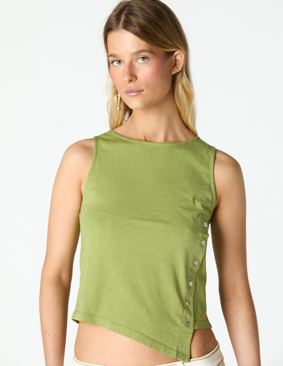 PICKLE BUTTONED T-SHIRT