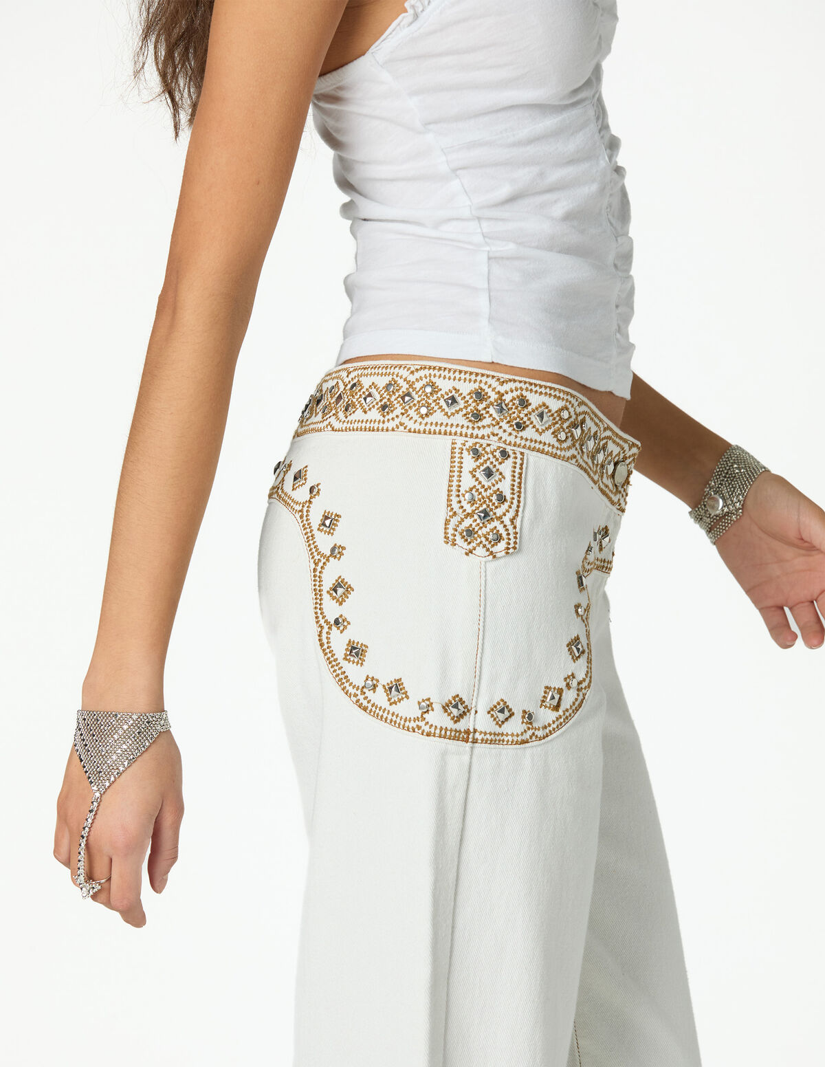 CAL&Ccedil;AS CINTADO BORDADO ECRU