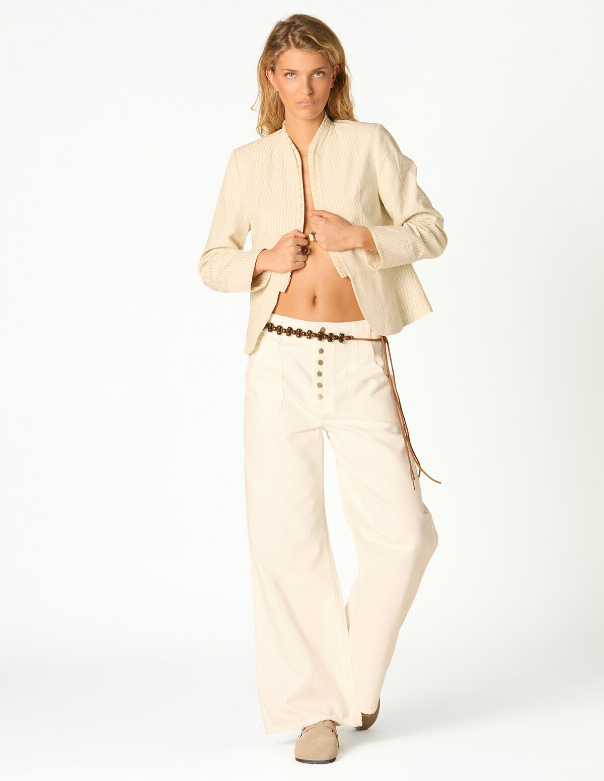 WHITE HIGH-WAISTED JEANS