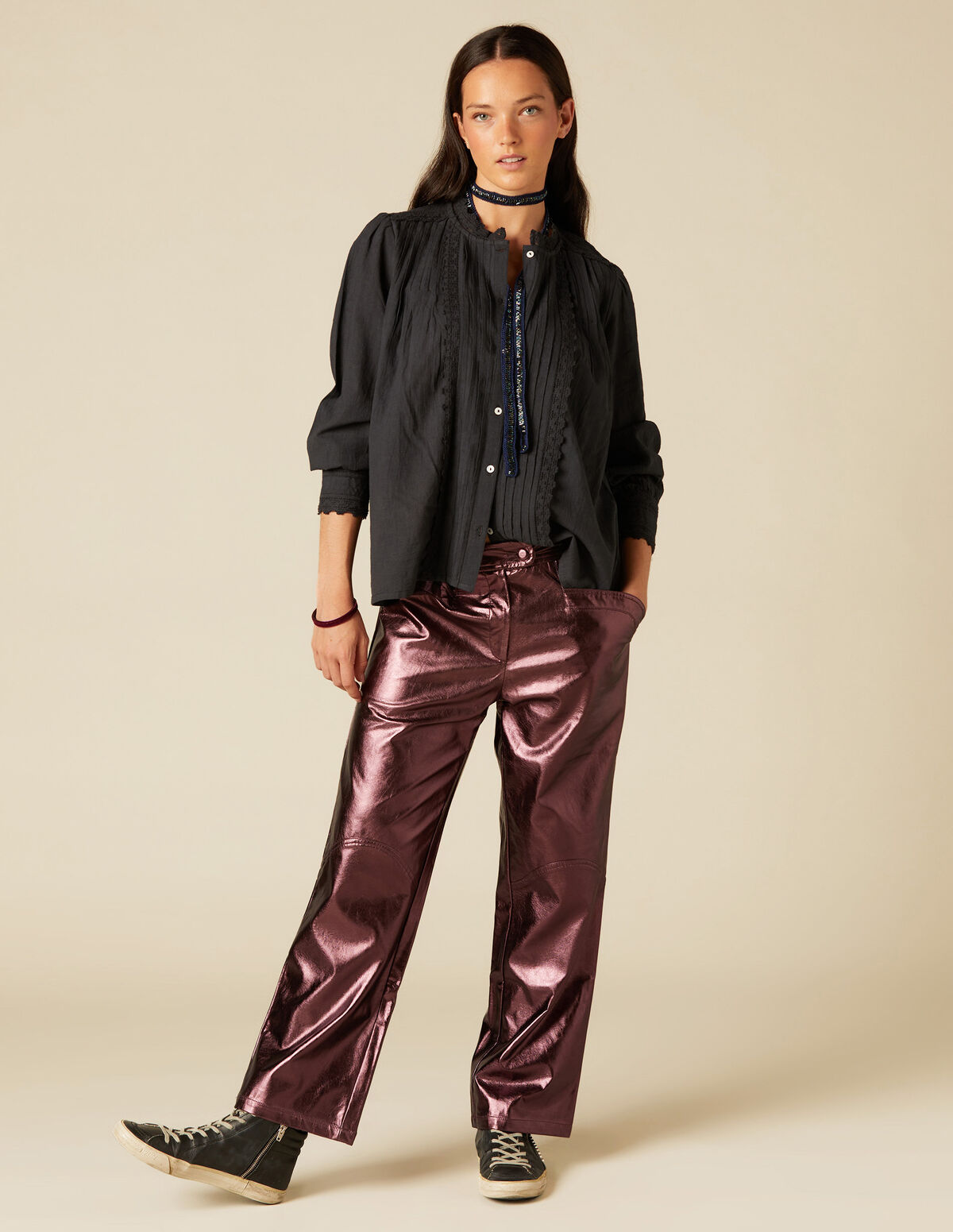 BERRY SHINY TROUSERS