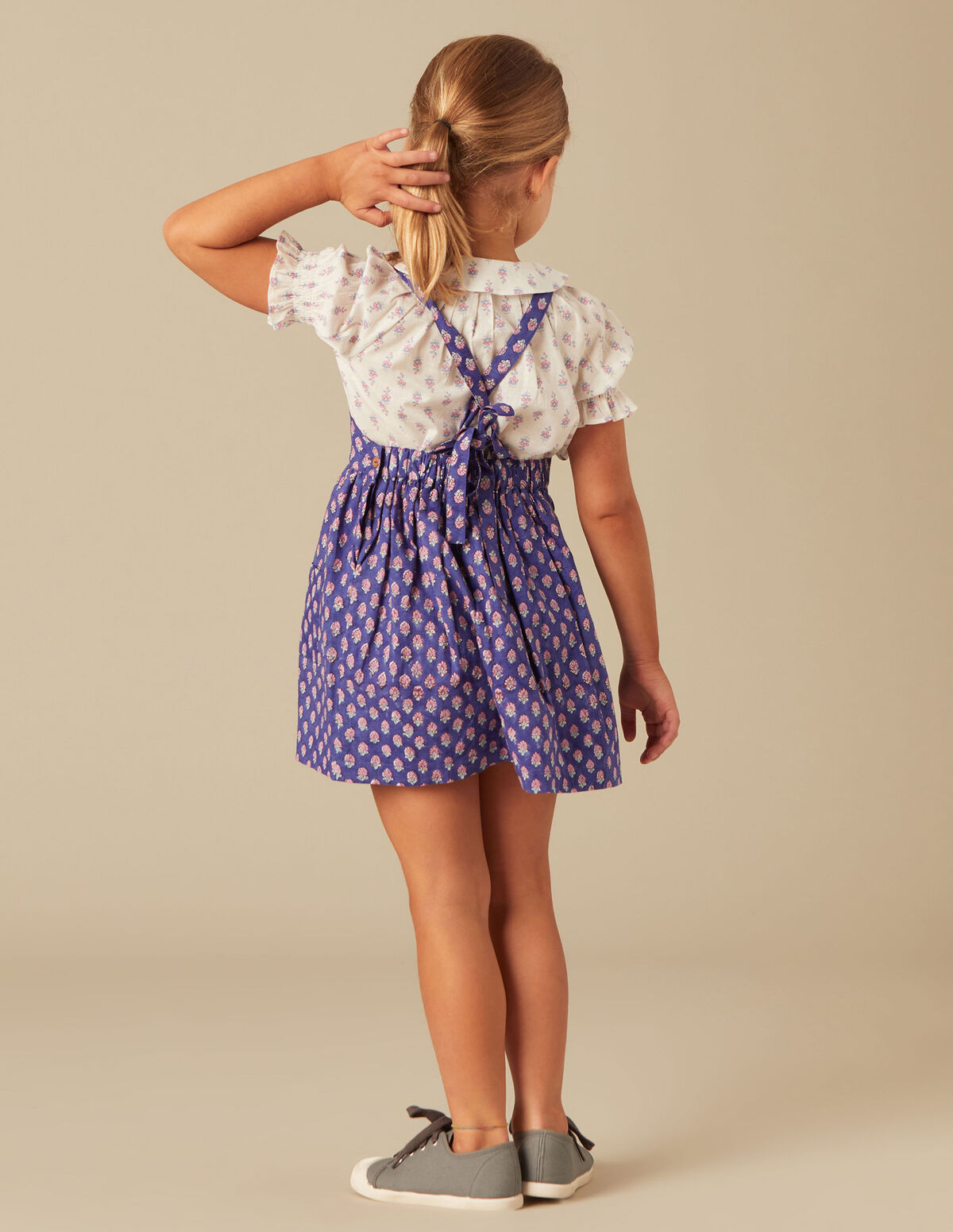 ROBE CHASUBLE BLEUE BRANCHES