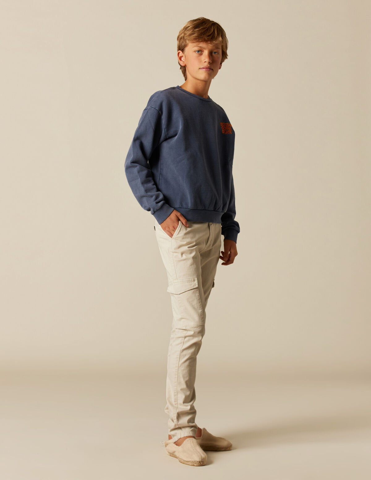 BLUE SKATE SWEATSHIRT
