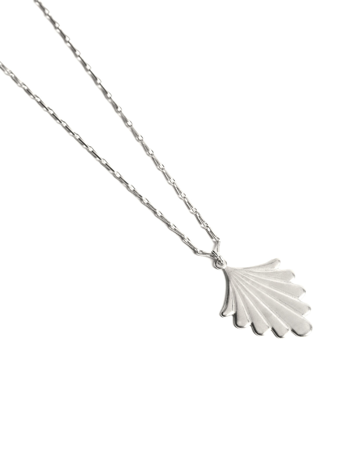 VINTAGE GOLDEN NECKLACE