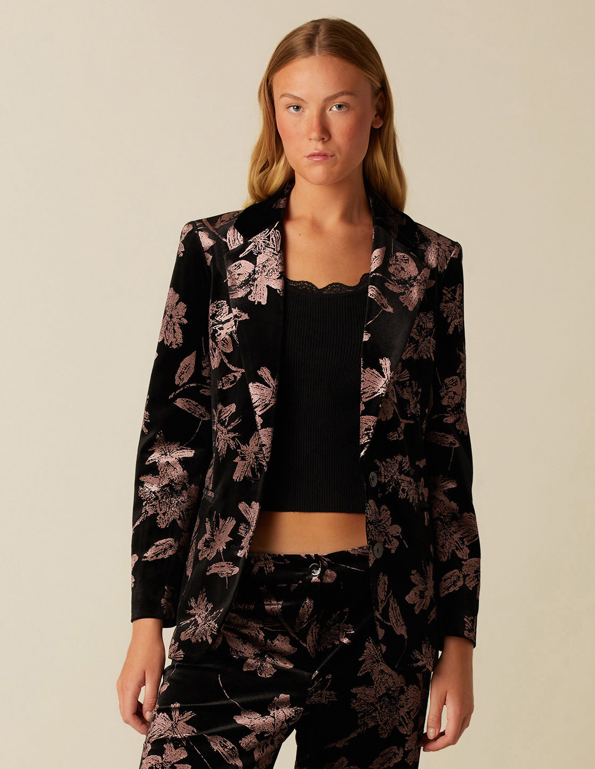 Floral velvet blazer 2025