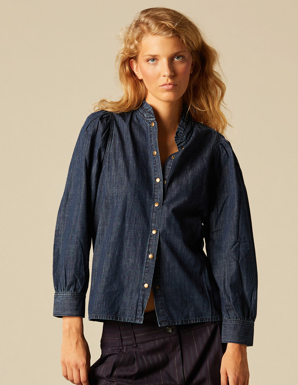 BLUE DENIM SHIRT