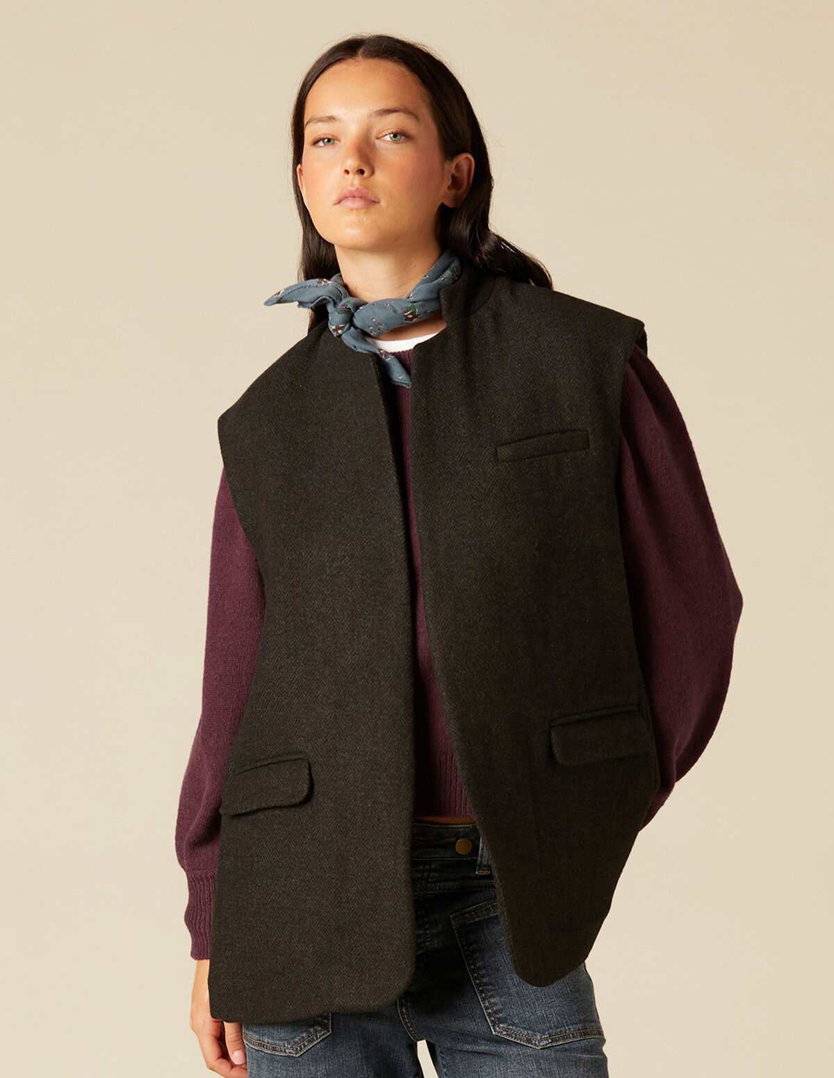 GREY OVERSIZED WAISTCOAT