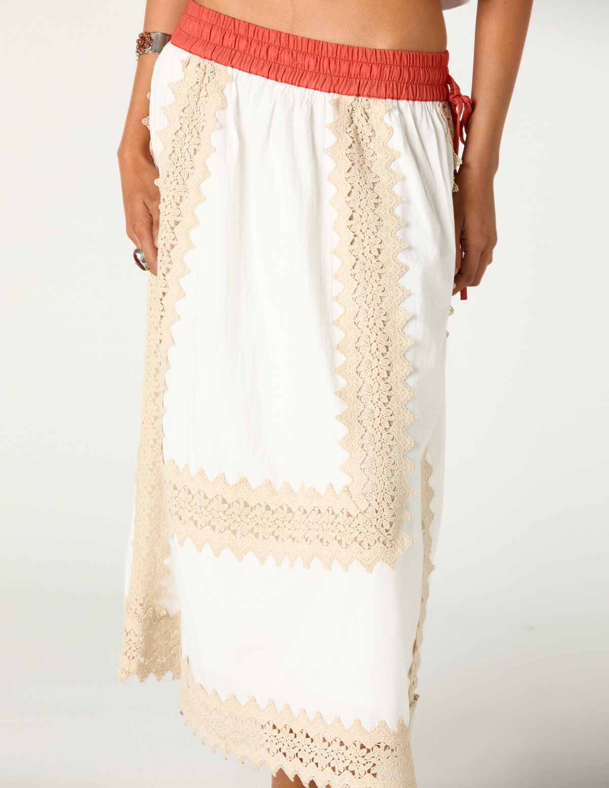 BRODERIE SKIRT 