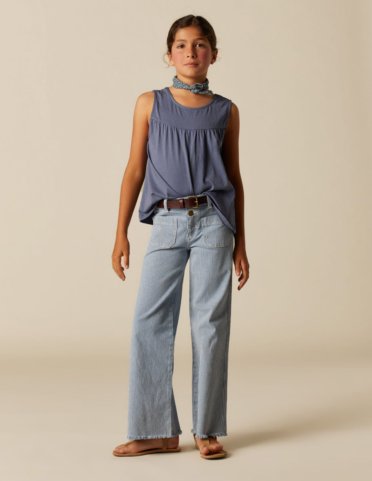 BLUE SLEEVELESS T-SHIRT