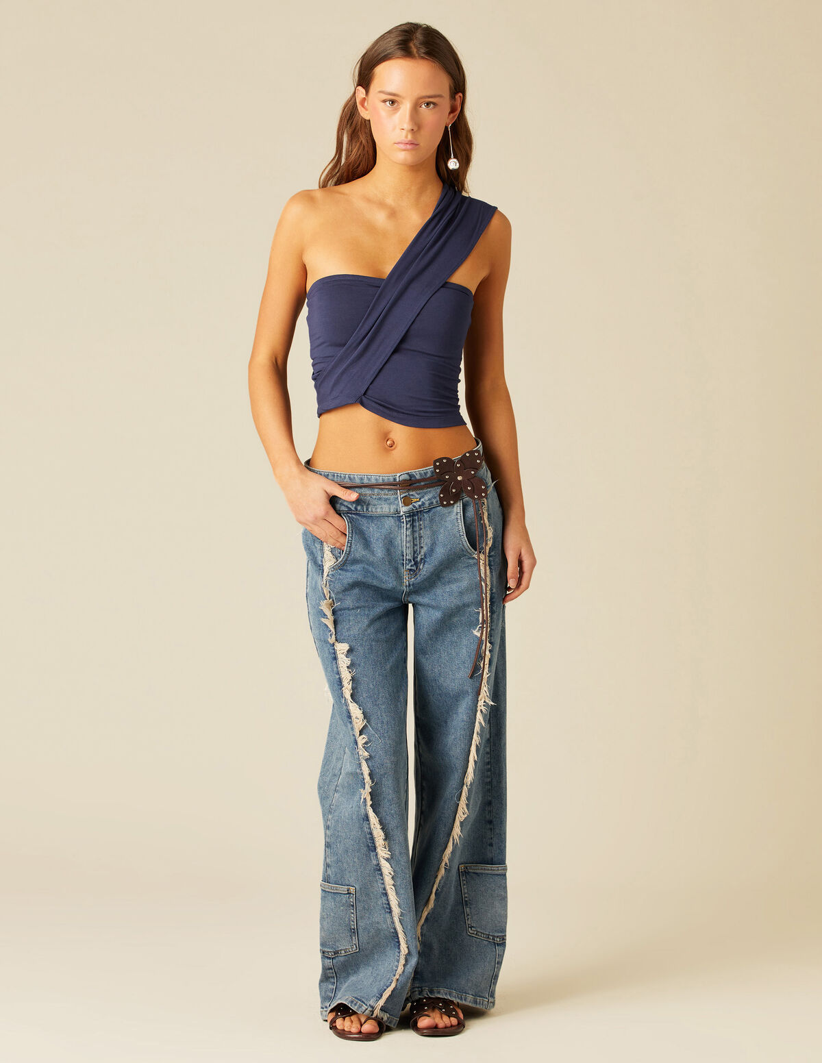 Look 3.21