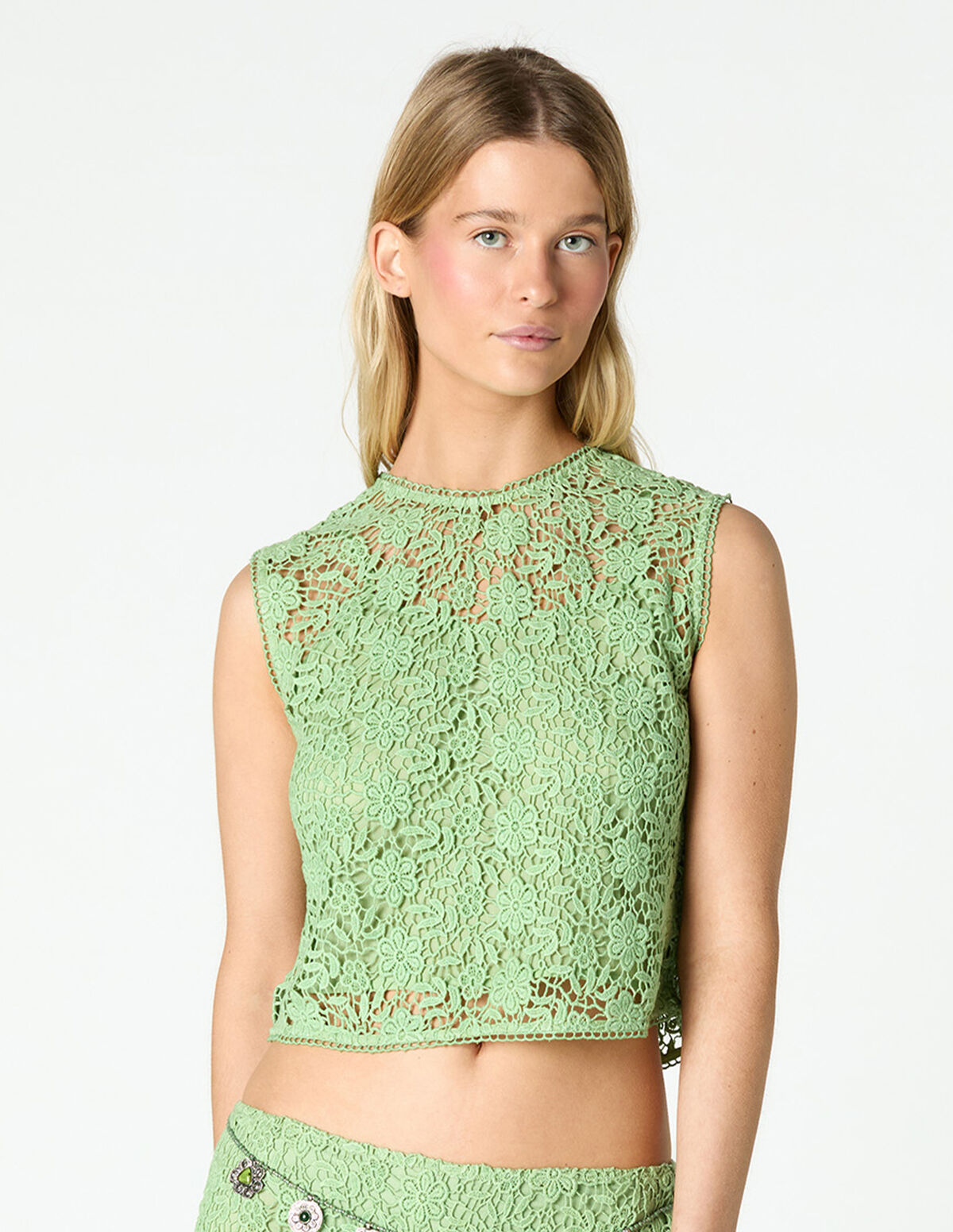 PICKLE LACE TOP
