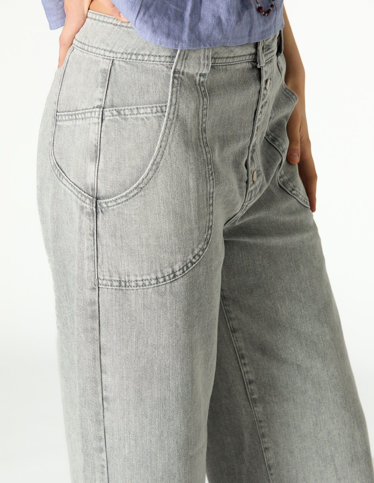 PANTAL&Oacute;N DENIM TIRO ALTO BLANCO