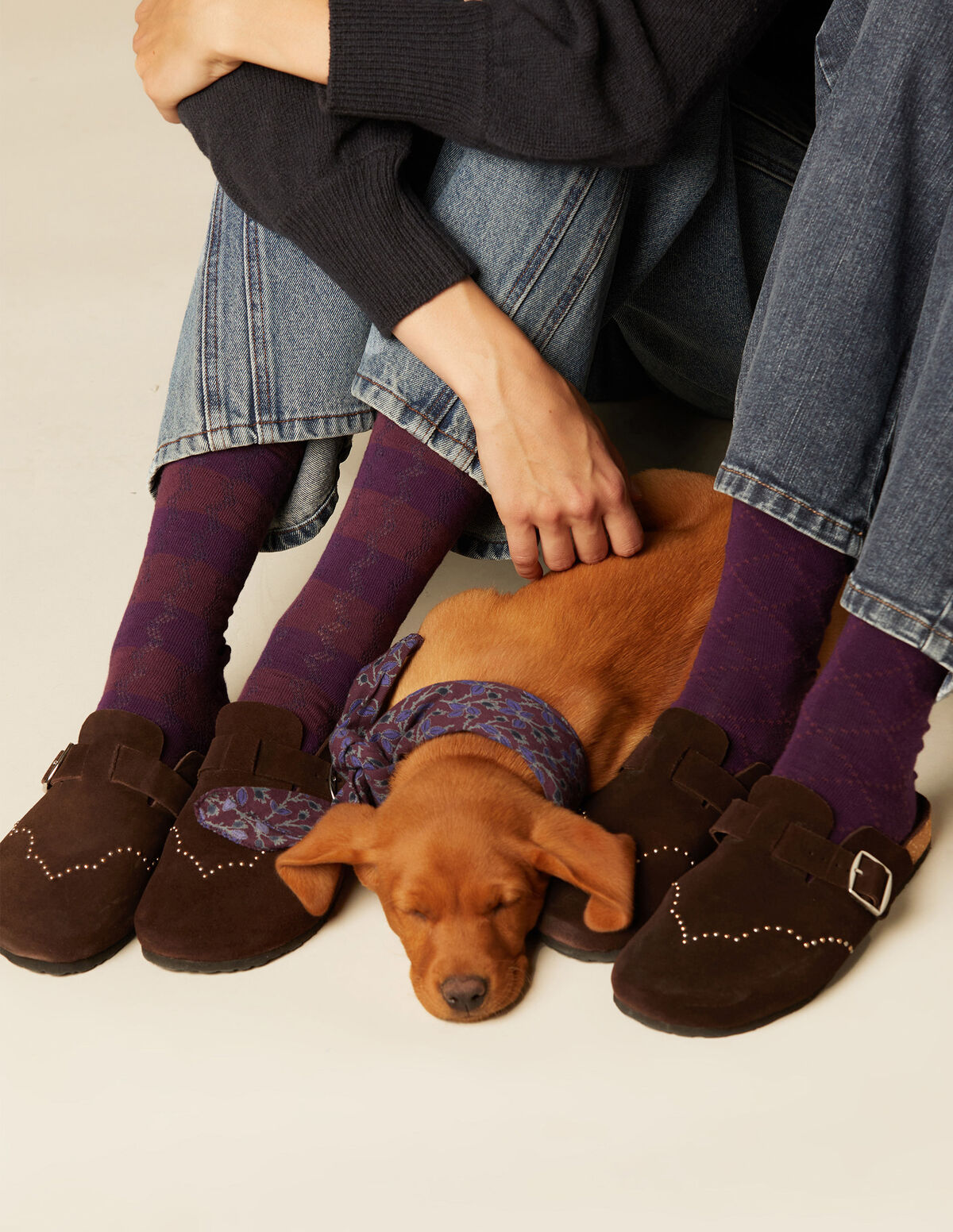 BERRY TEXTURED STRIPED SOCKS