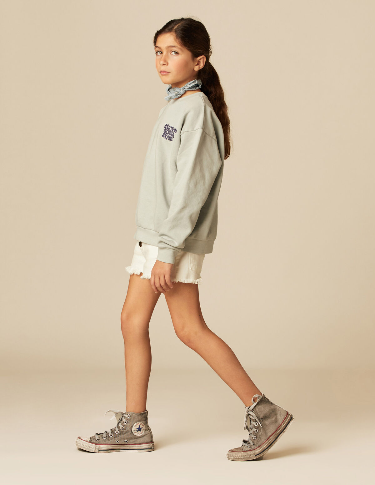 GREY SKATE SWEATSHIRT