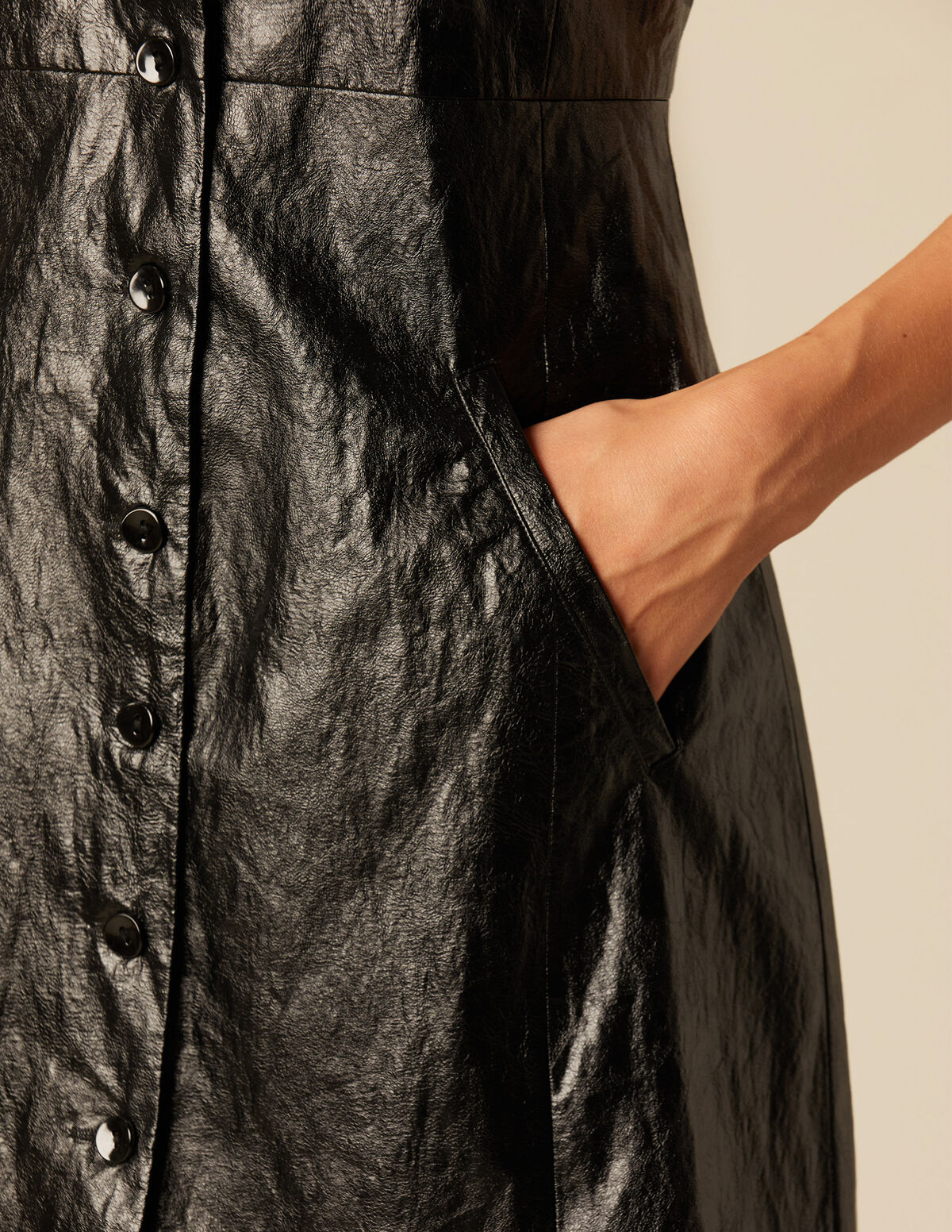 BLACK BUTTONED DRESS