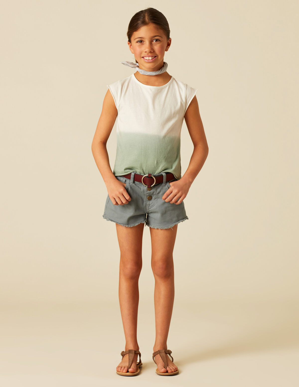 SHORT BOTONES ROSA