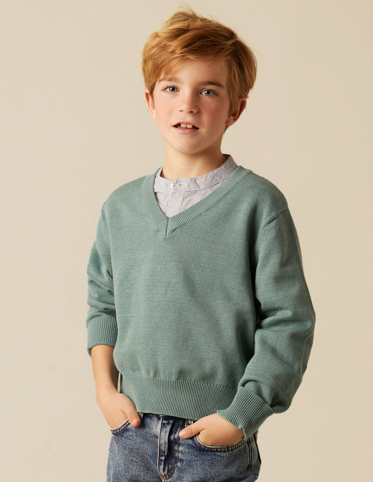 JERSEY CUELLO PICO PUNTO GRIS CLARO