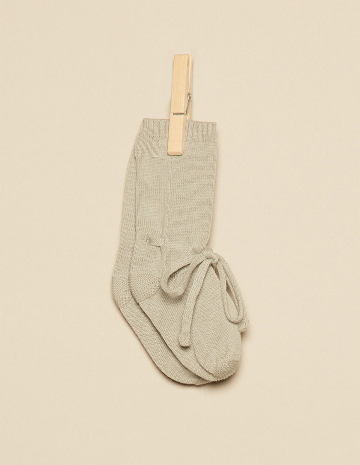 BLUE KNIT BOOTEES