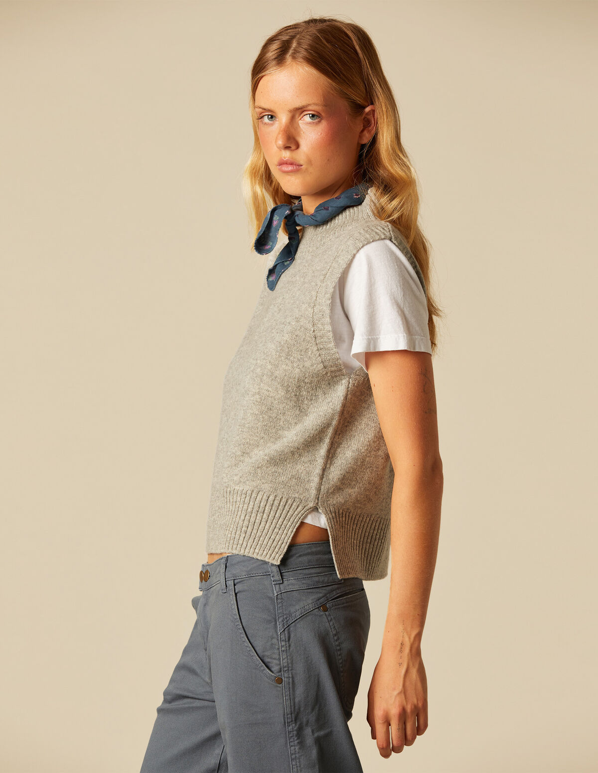 GREY WAISTCOAT