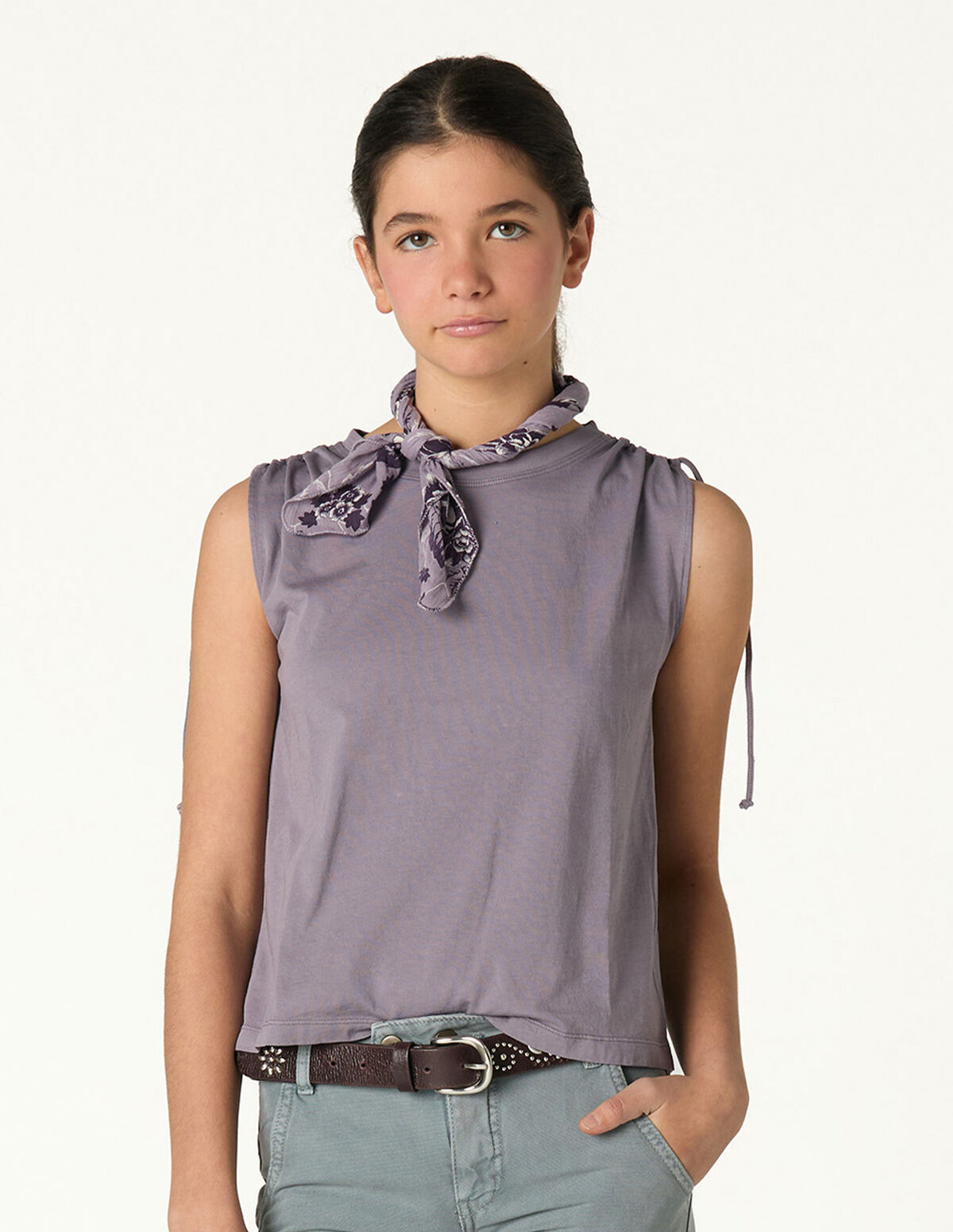 T-SHIRT FRANZIDO OMBRO CINZA-FERRO