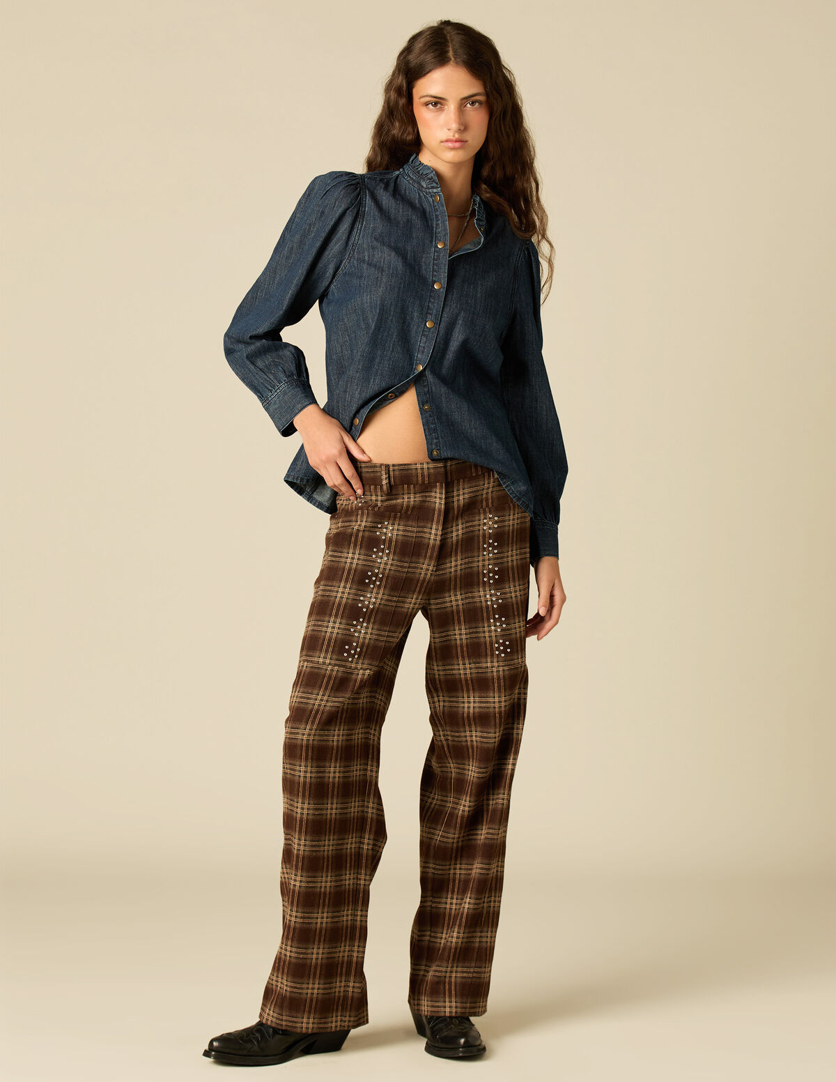 GREY CHECKED STUDDED TROUSERS