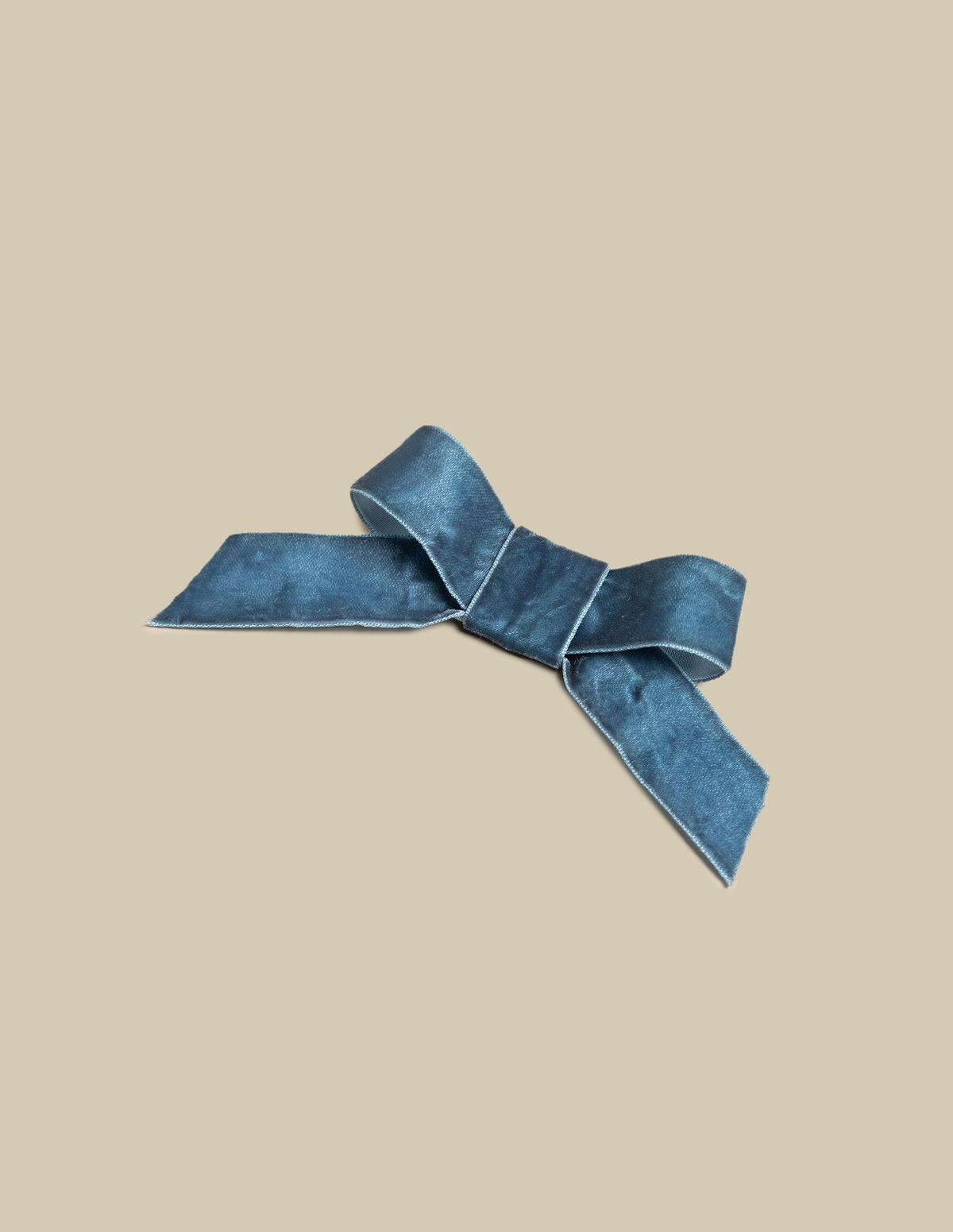 LARGE AMETHYST VELVET BOW