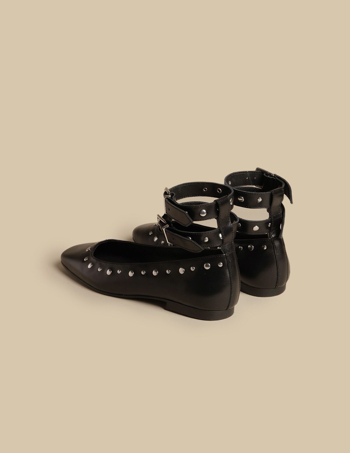 BAILARINA PULSERA TACHUELAS MARRÓN