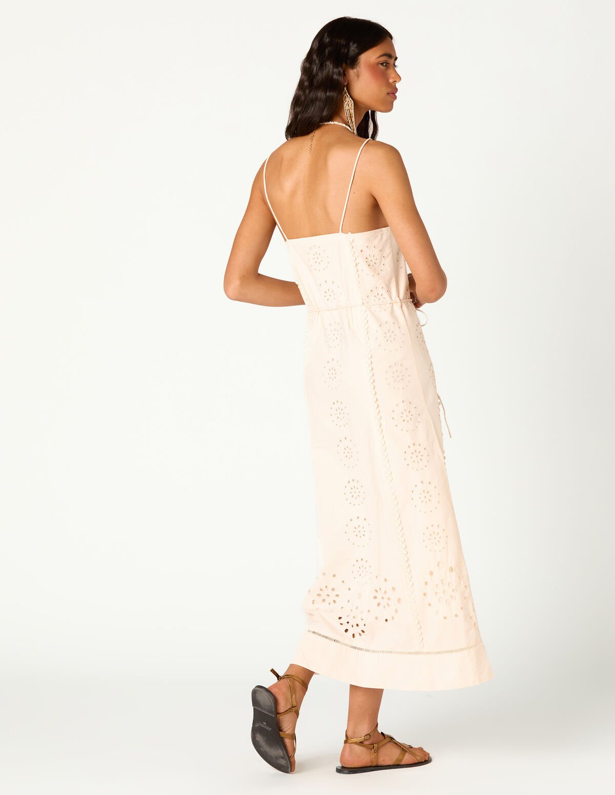 ROBE BRODERIE AJOUR&Eacute;E