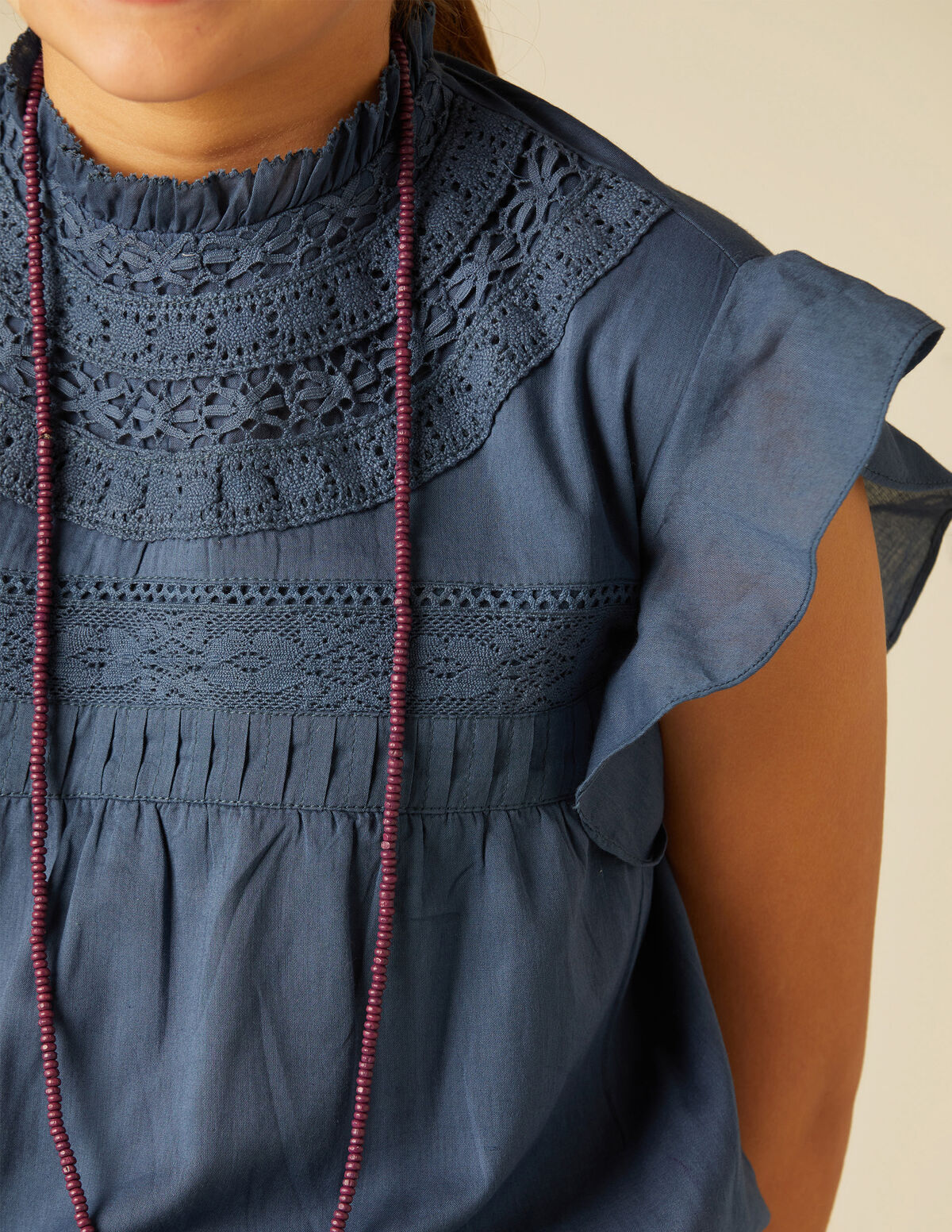 VESTIDO ENCAJES GOMITA AZUL