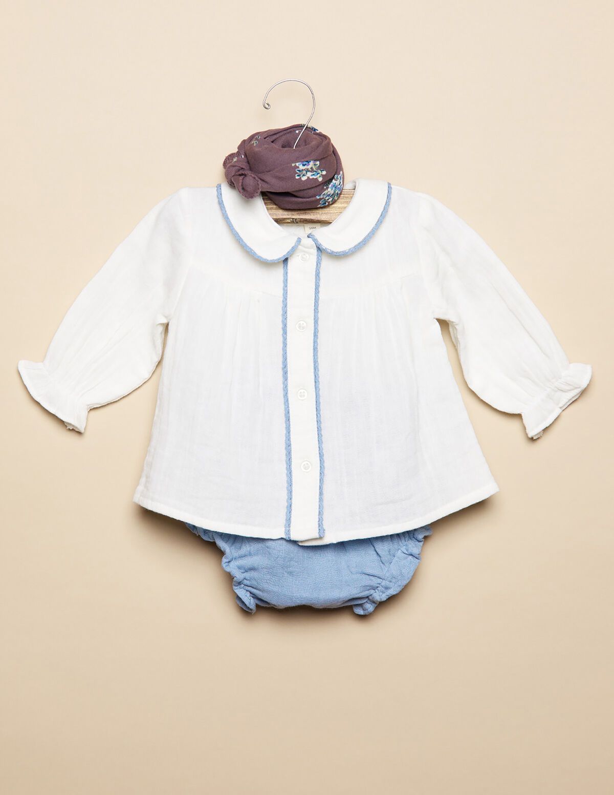 BLUE BLOOMERS