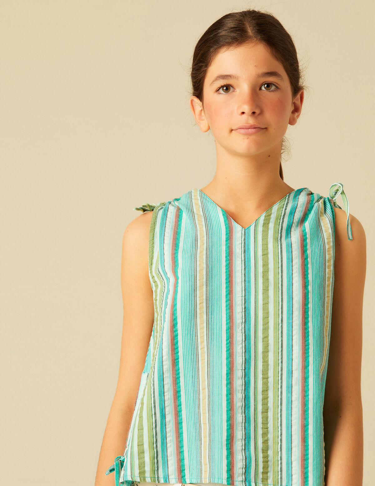 CAMISA RAYA MULTICOLOR MORA