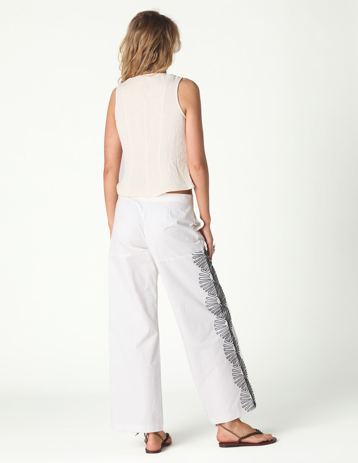 TOP CRUZADO ASSIM&Eacute;TRICO CRU