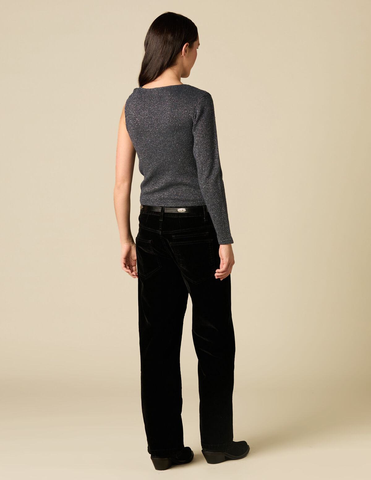 SPARKS KNIT TOP