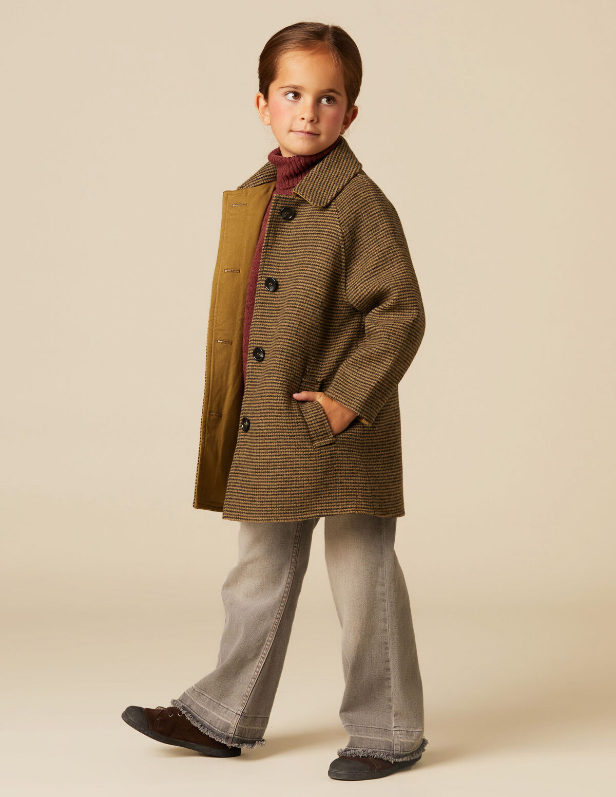 REVERSIBLE TRENCH COAT