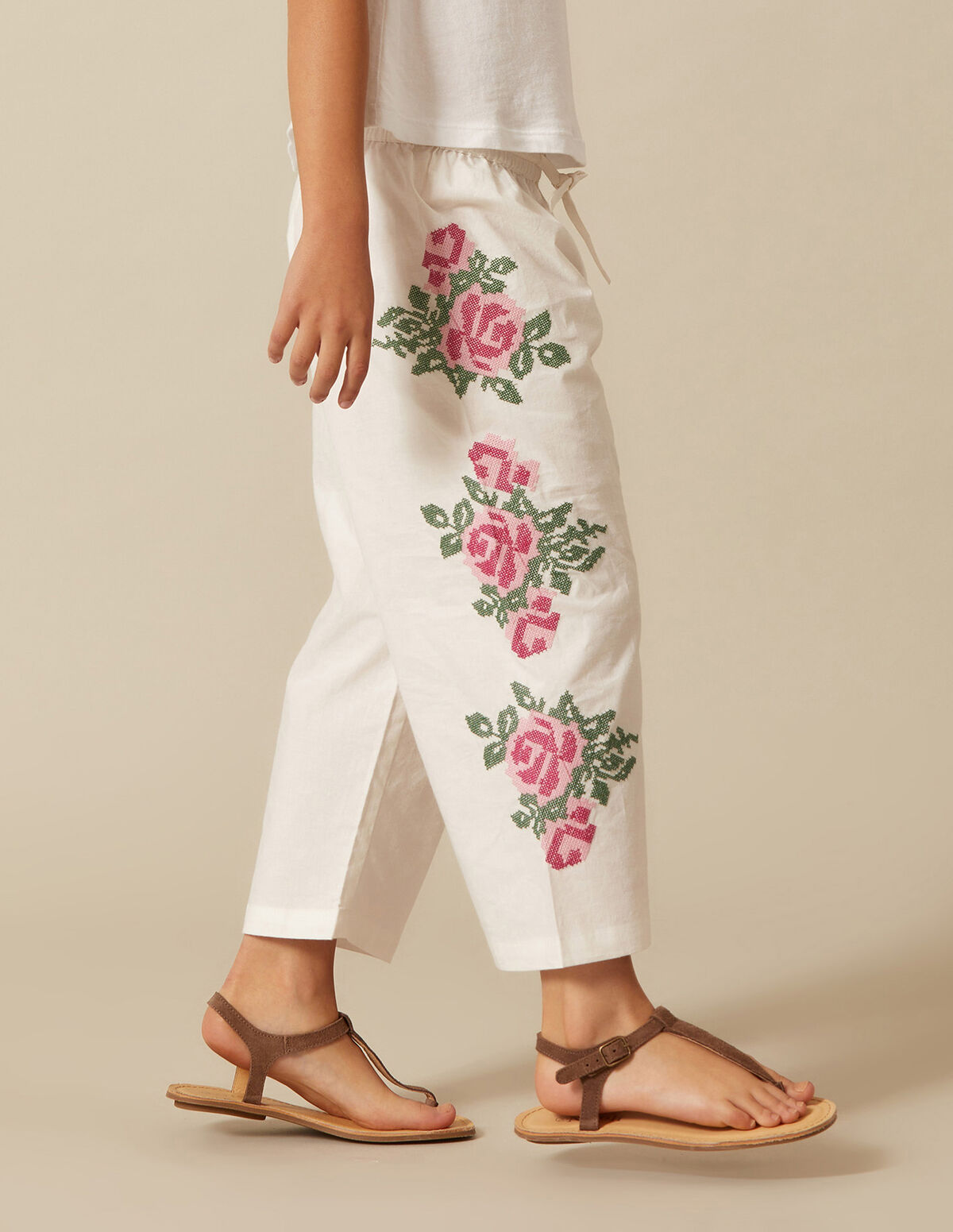 PANTALON BRODÉ FLEUR