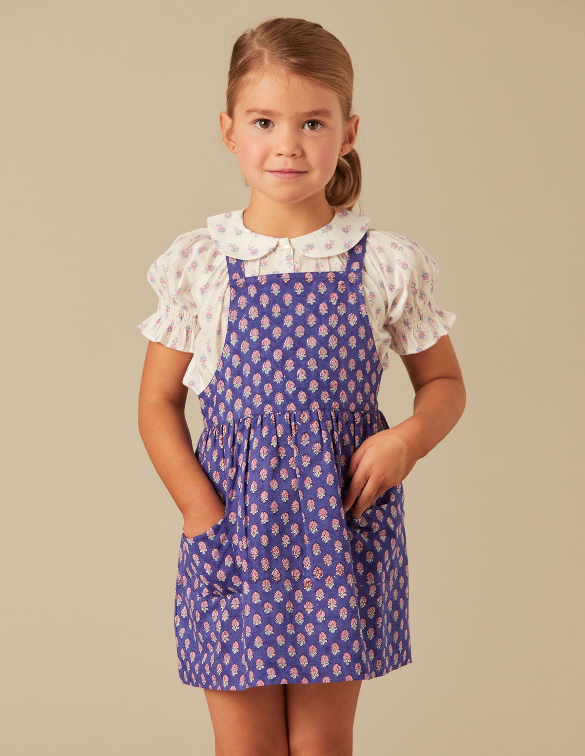 ROBE CHASUBLE BLEUE BRANCHES