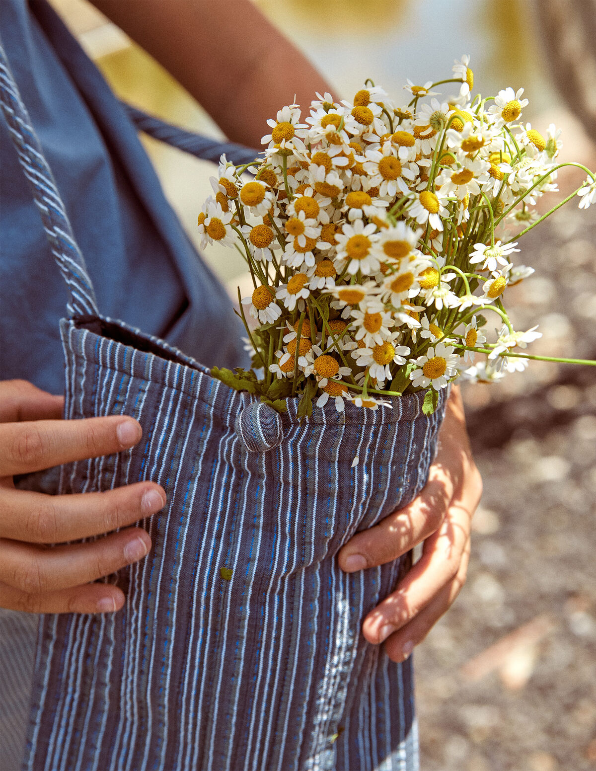 BLUE LUREX STRIPED CROSSBODY BAG